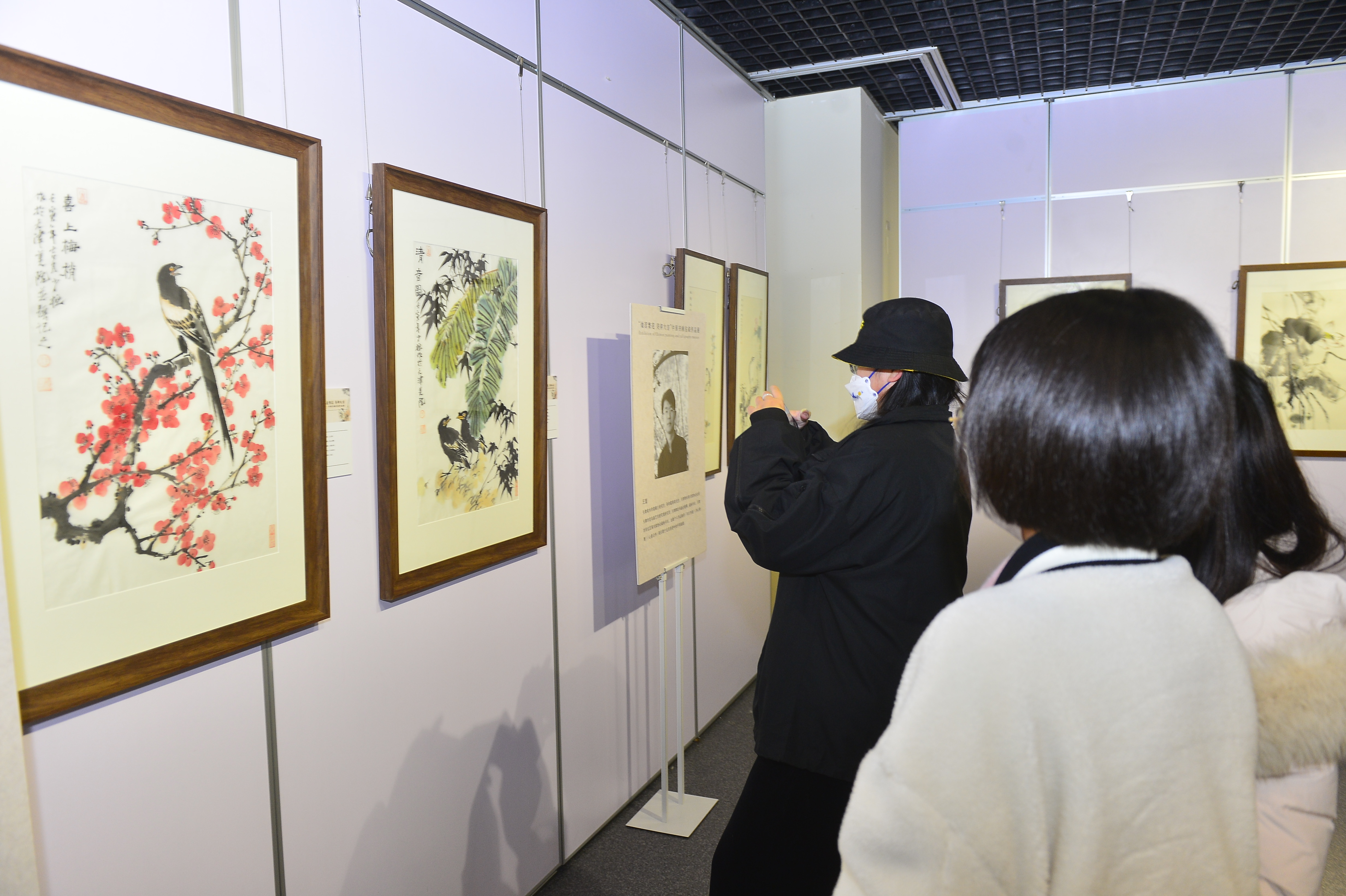“灿若繁花 癸卯大吉”——中国书画名家作品展天津港保税区文化中心开展