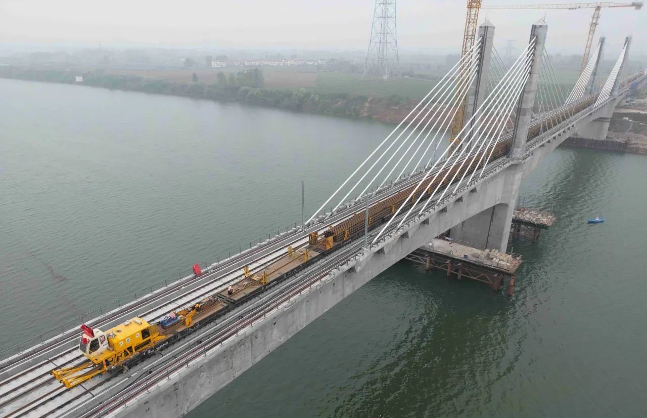 09b39b5803f34fd19846c00ed9706f02