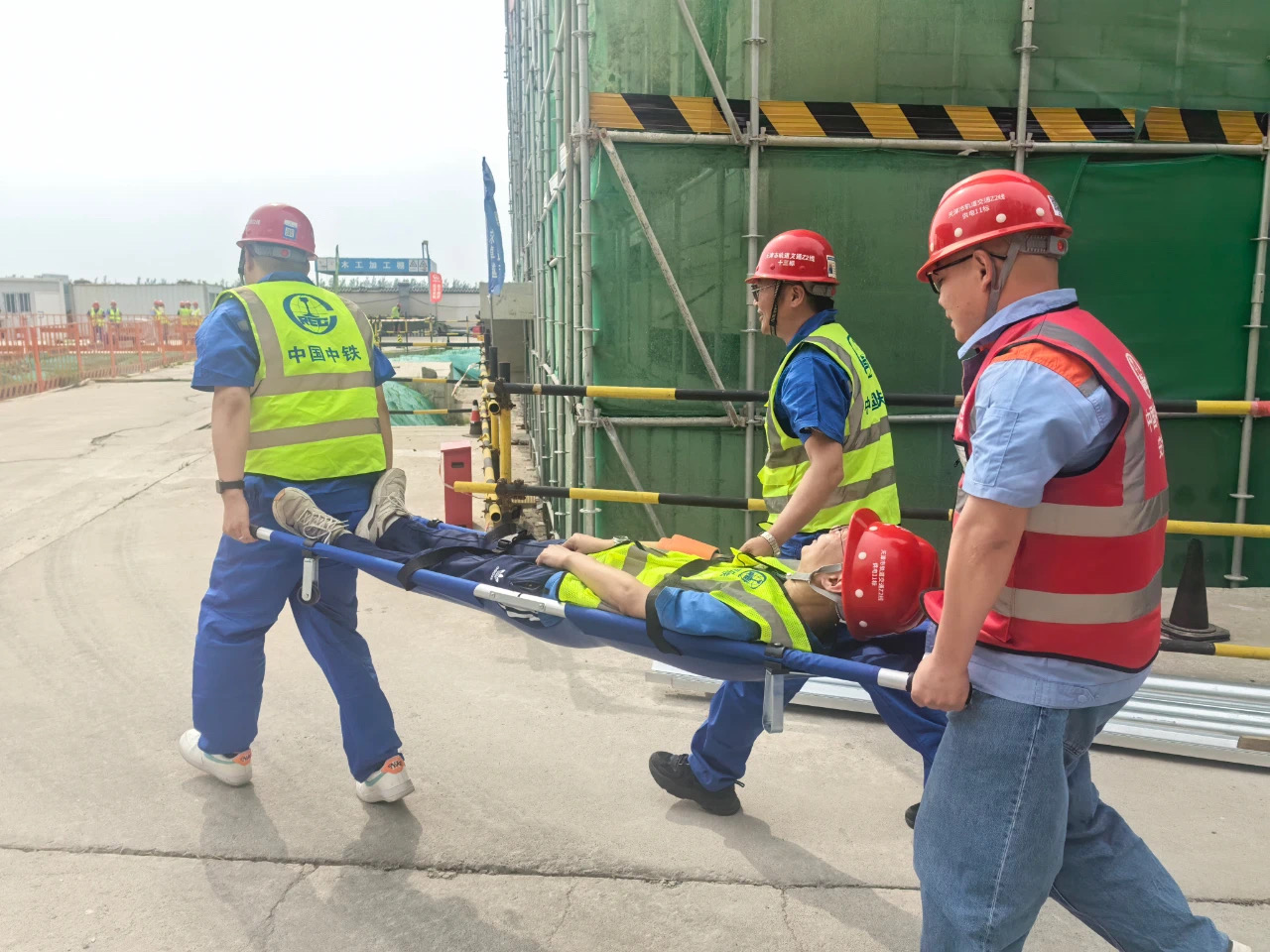 6a315f5790cf42feaa42995f224eaea1