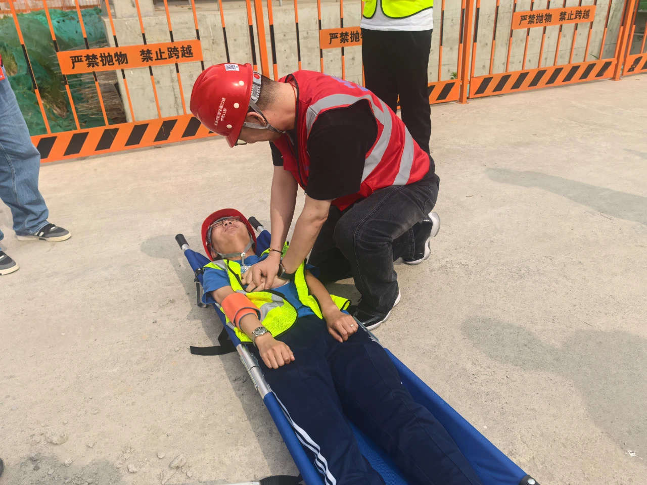 07396f0aec5c49aead53c663ebcfae7e