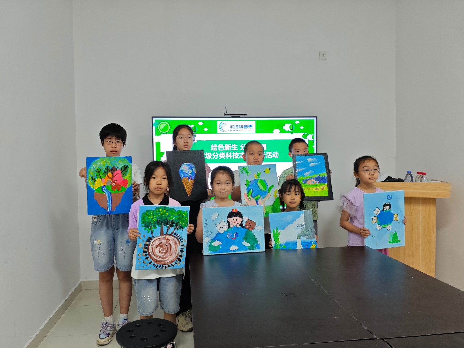 1749451734314086125.jpg 1749451734314086125.jpg