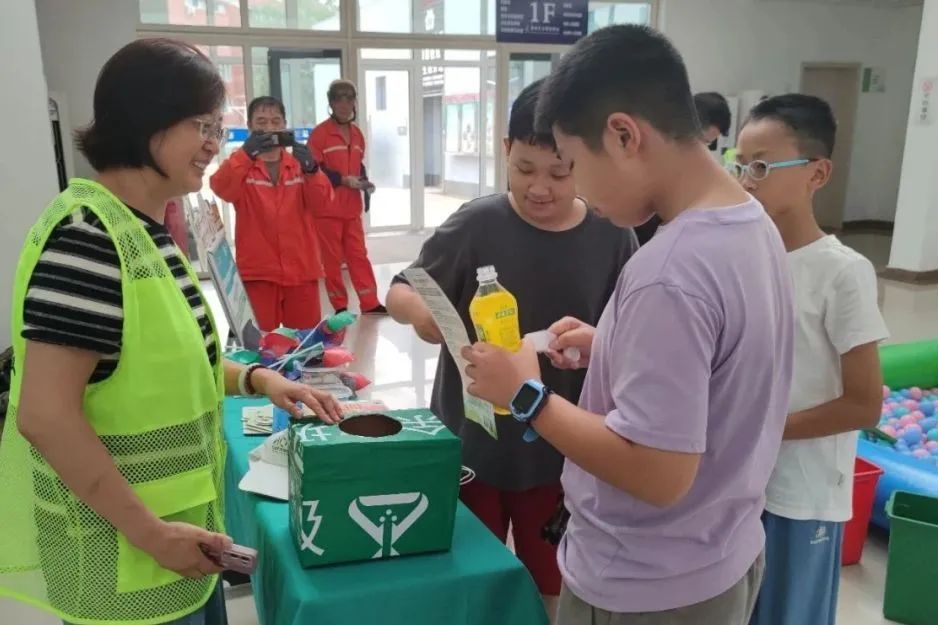 1751859275596062688.jpg 1751859275596062688.jpg