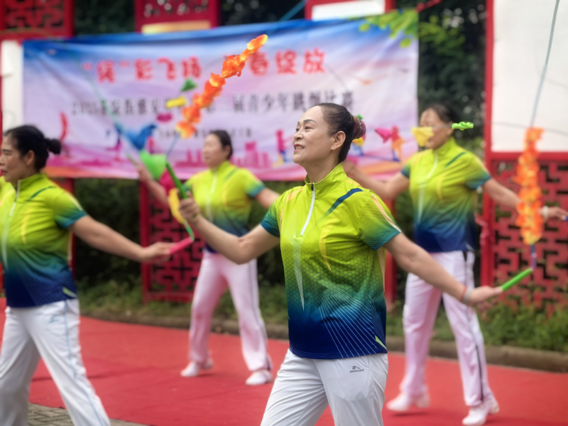 d920abc9db8e4b6da487e1616459f423_副本