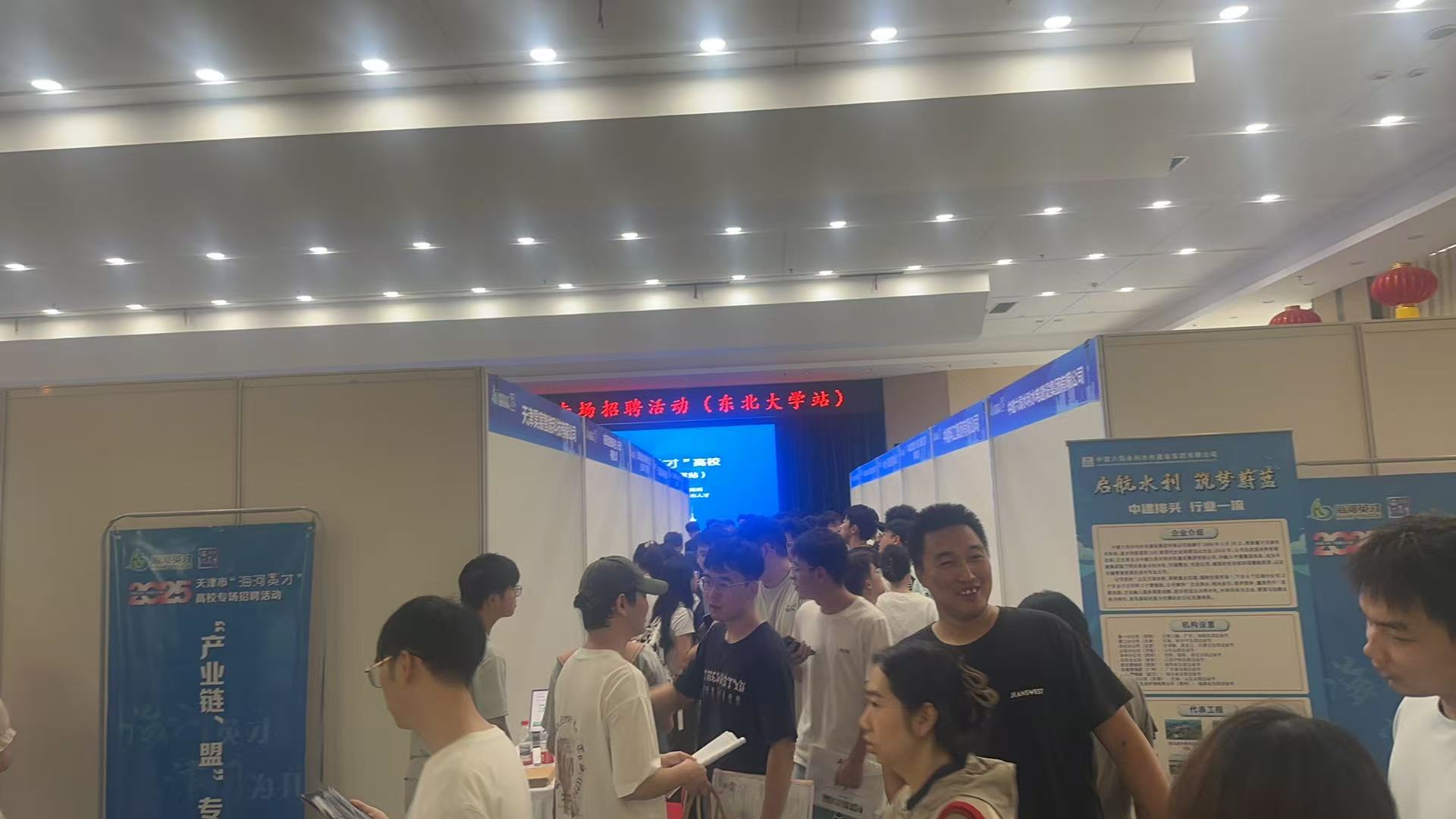 5a72f9d098e143d185aabc143f95bfda