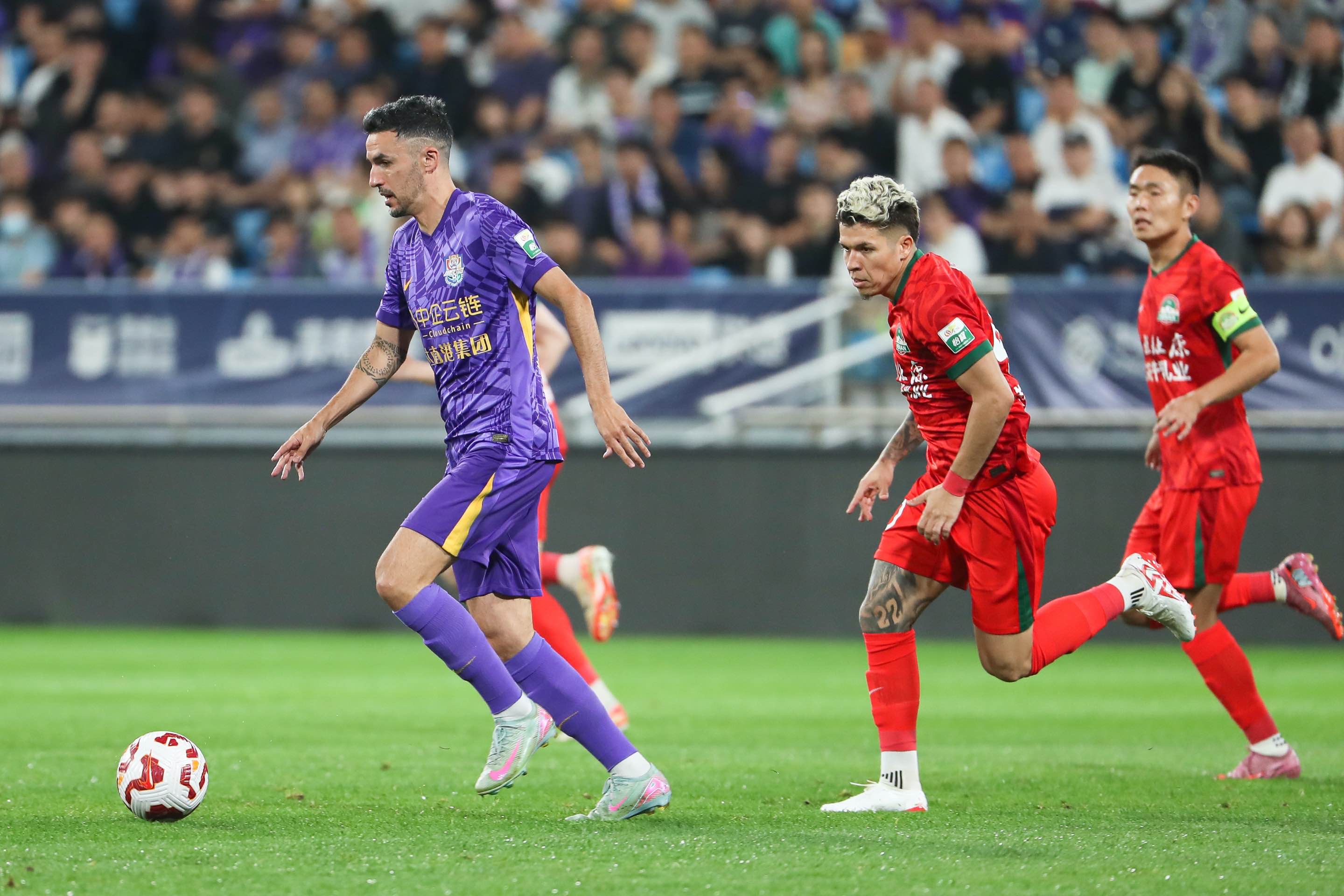 1451713f432a41c2825c348b79f65312