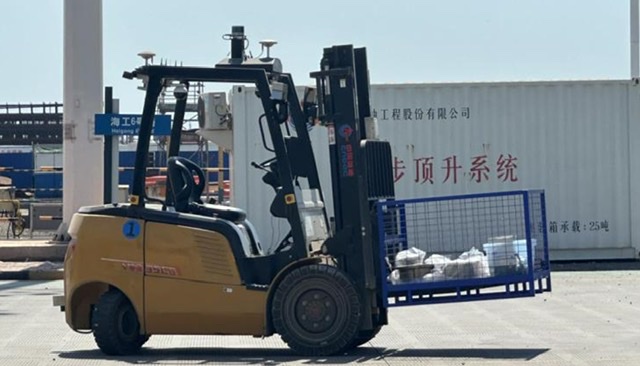 c4721a548f2b4bc69d337f53795f3a47