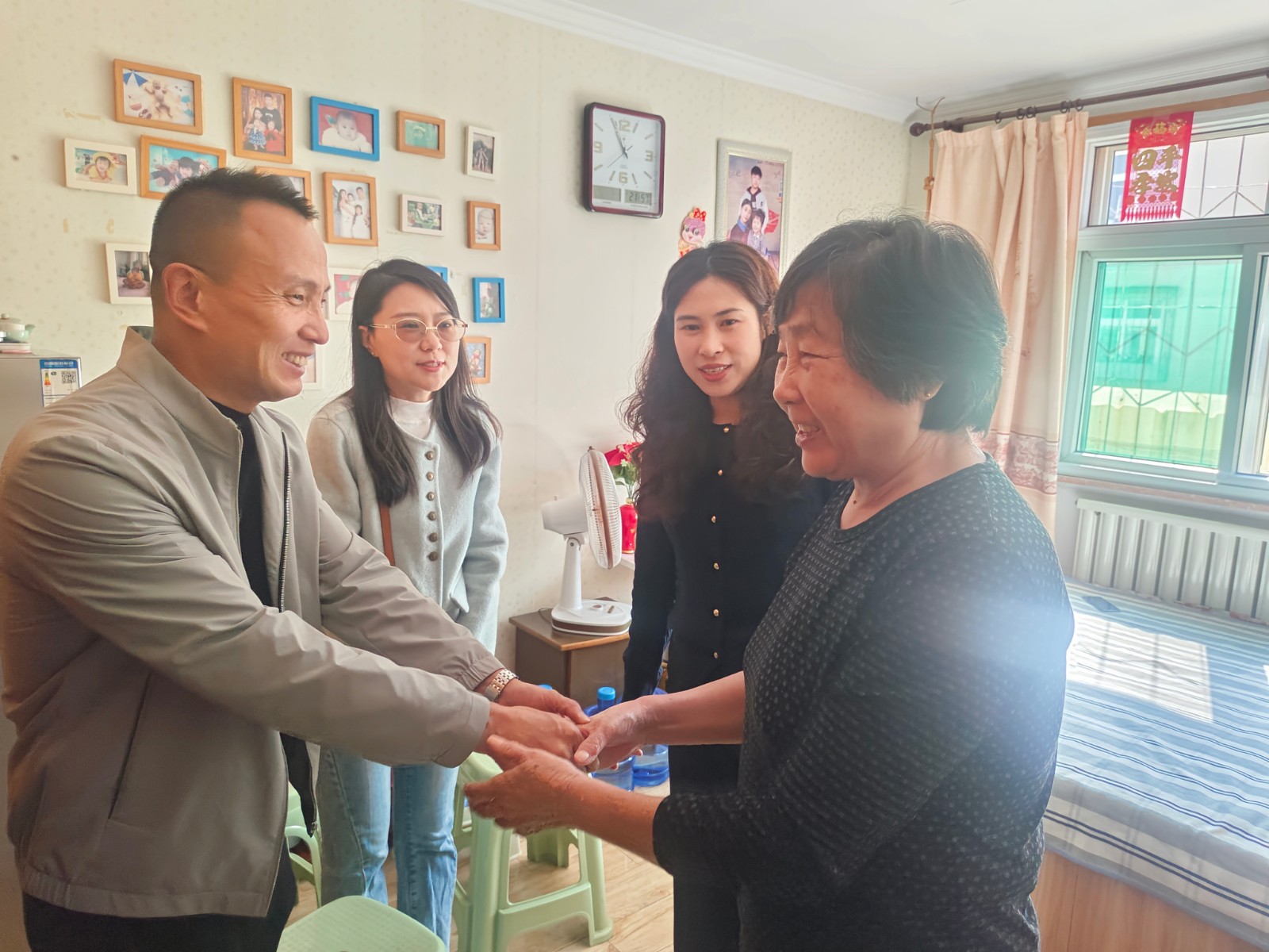 1760408117630018730.jpg 1760408117630018730.jpg