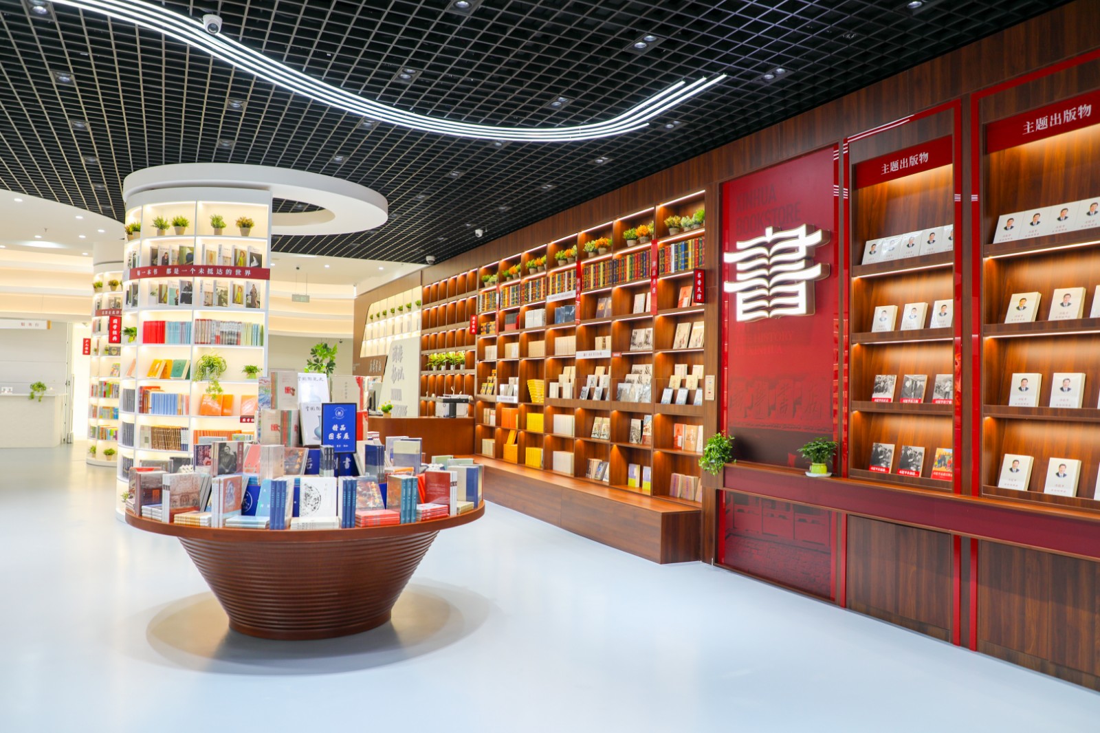 1765159902653032295.jpg 1765159902653032295.jpg