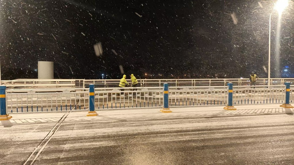 048189cb2ee1404db03b6d4d78c8c49b