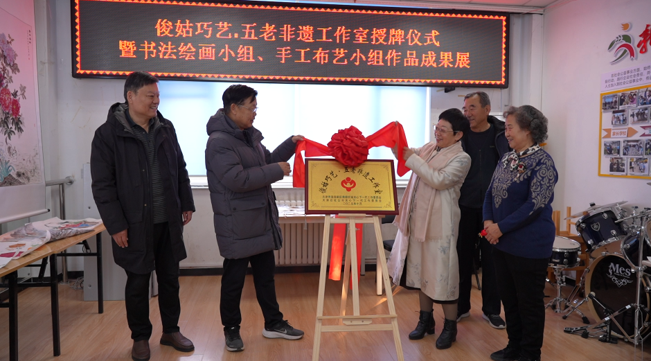 23cbfb3b5add4904b4d513bcfdc066d2